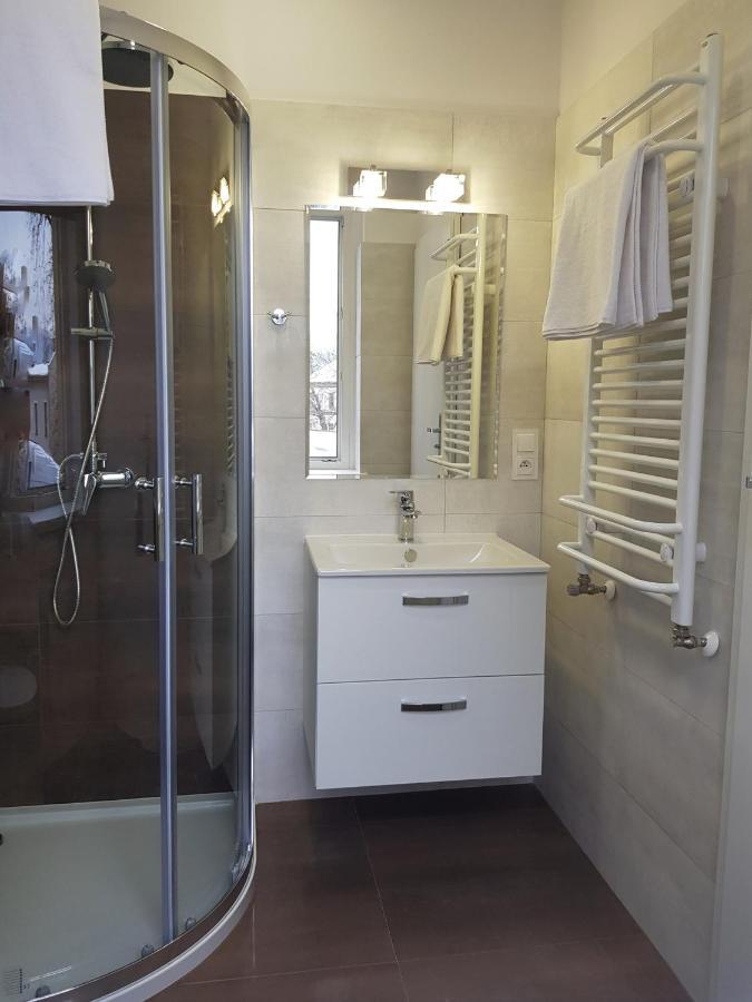 Apartament Przy Placu Piastowskim 옐레니아구라 외부 사진